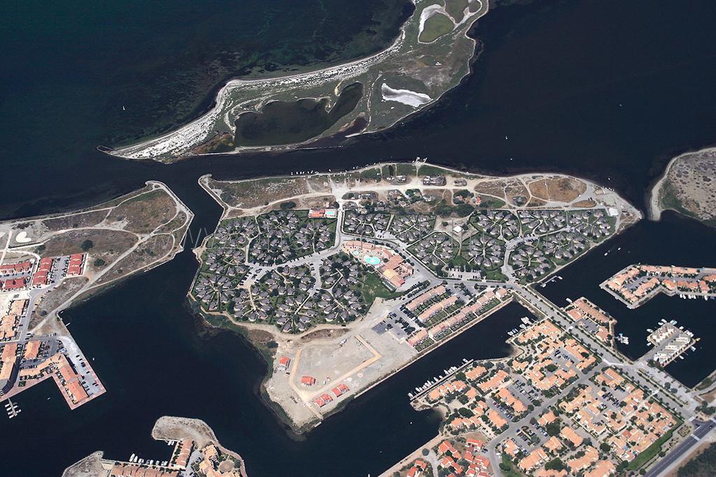 Villa 940 Sur L'Ile Des Pecheurs Le Barcarès Rum bild